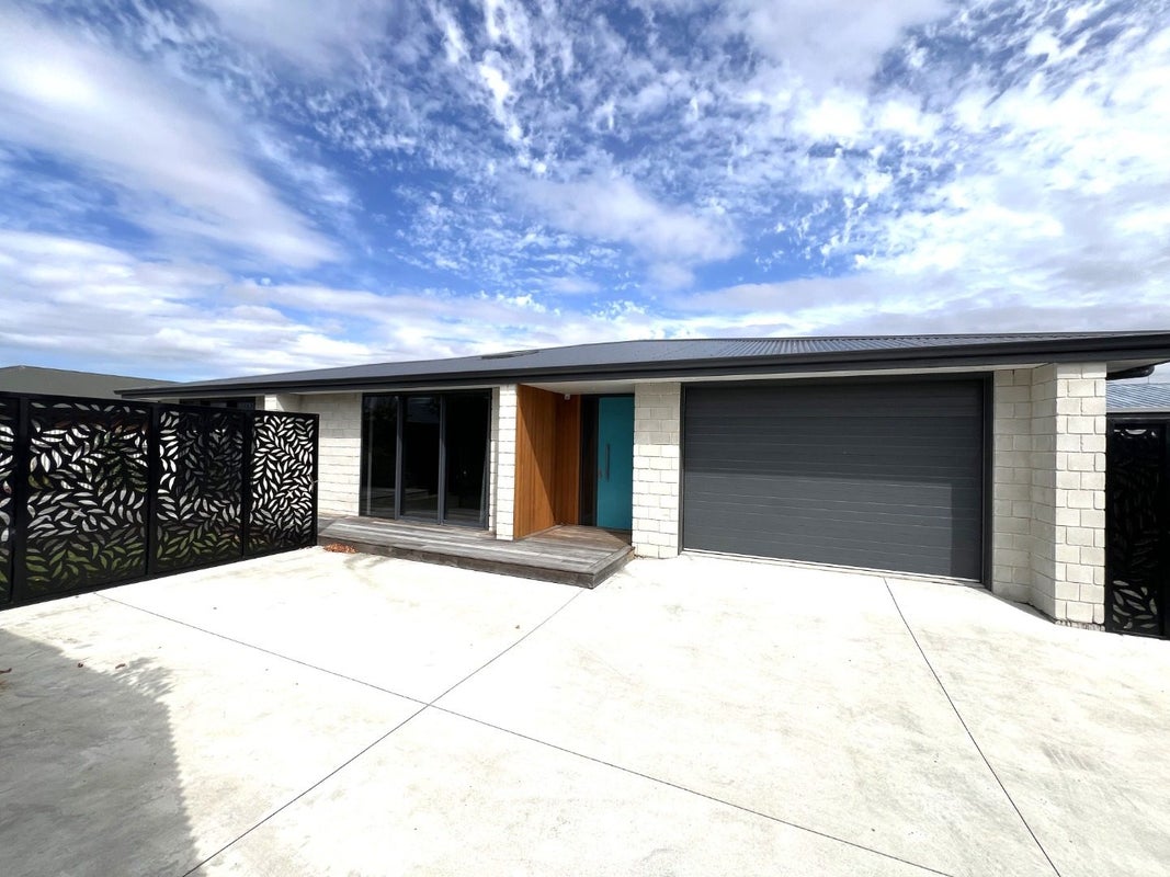 10A Lewis Street, Redwoodtown, Blenheim - Carousel 1