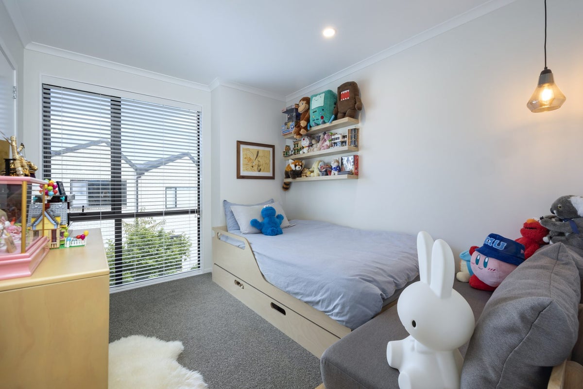 11 Wharara Lane, Massey, Auckland - Carousel 12