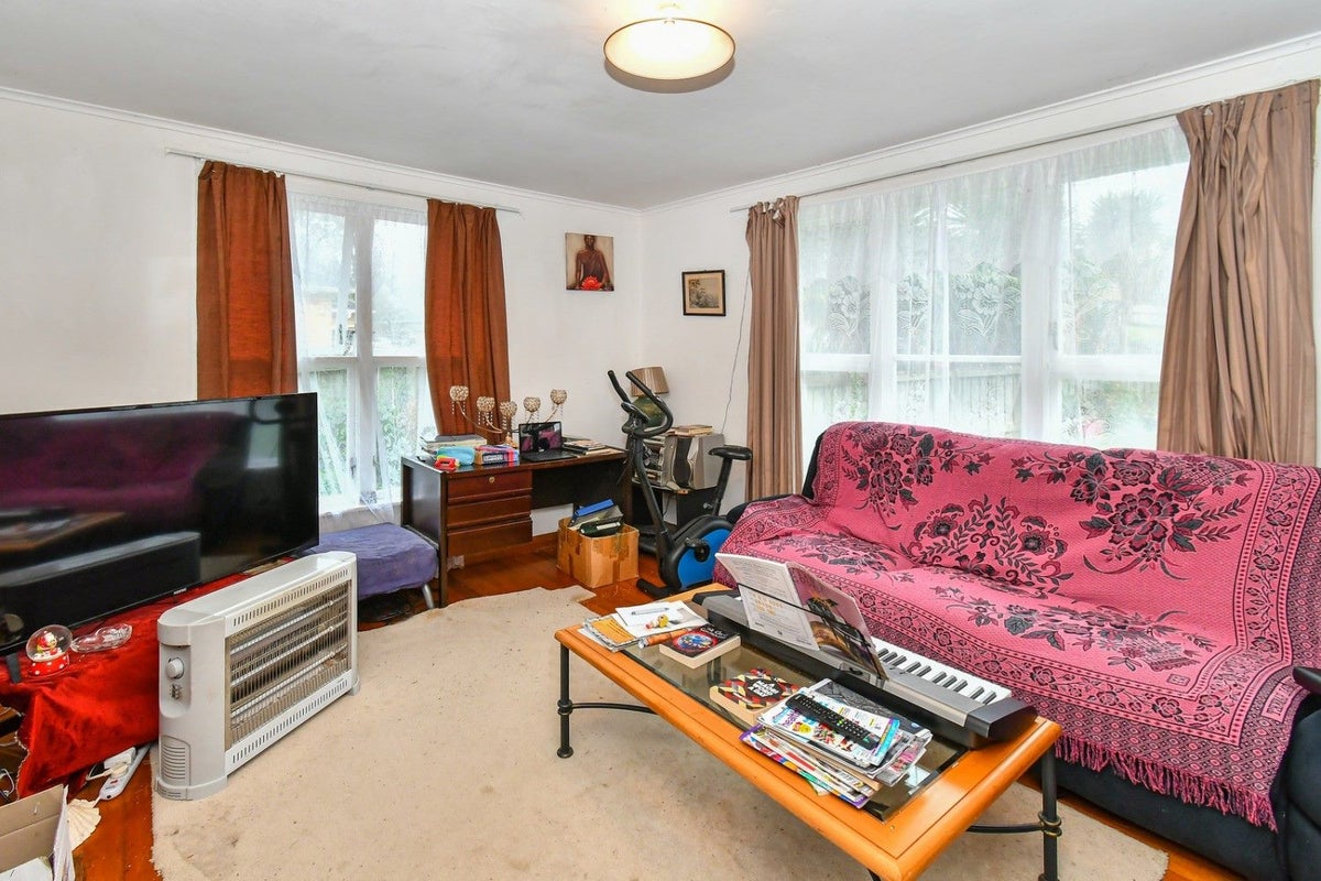 11 Emere Place, Meremere - Carousel 2