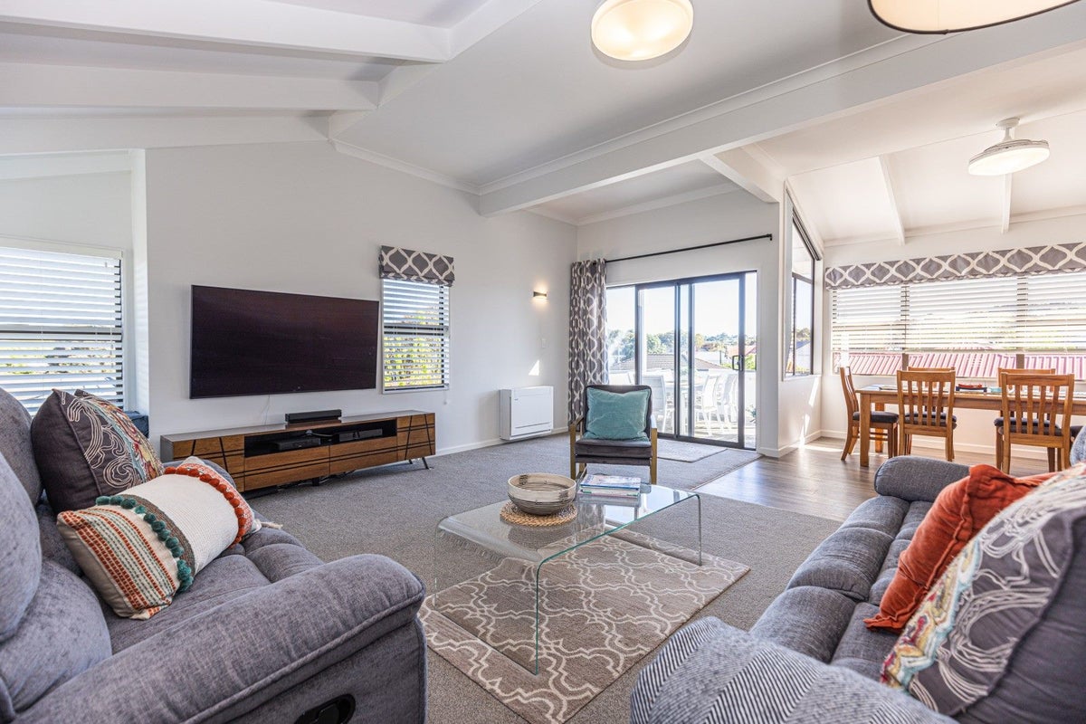 5 Grey Street, College Estate, Whanganui - Carousel 1