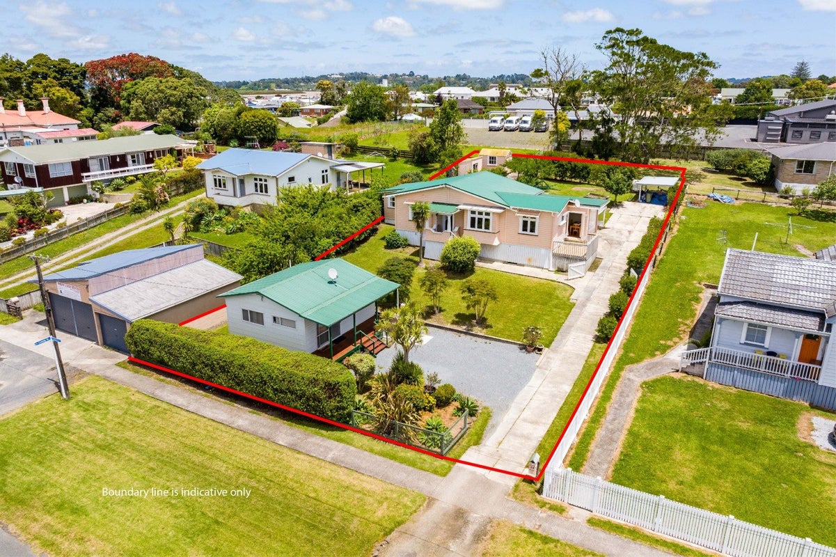 34 Gladstone Street, Dargaville - Carousel 1