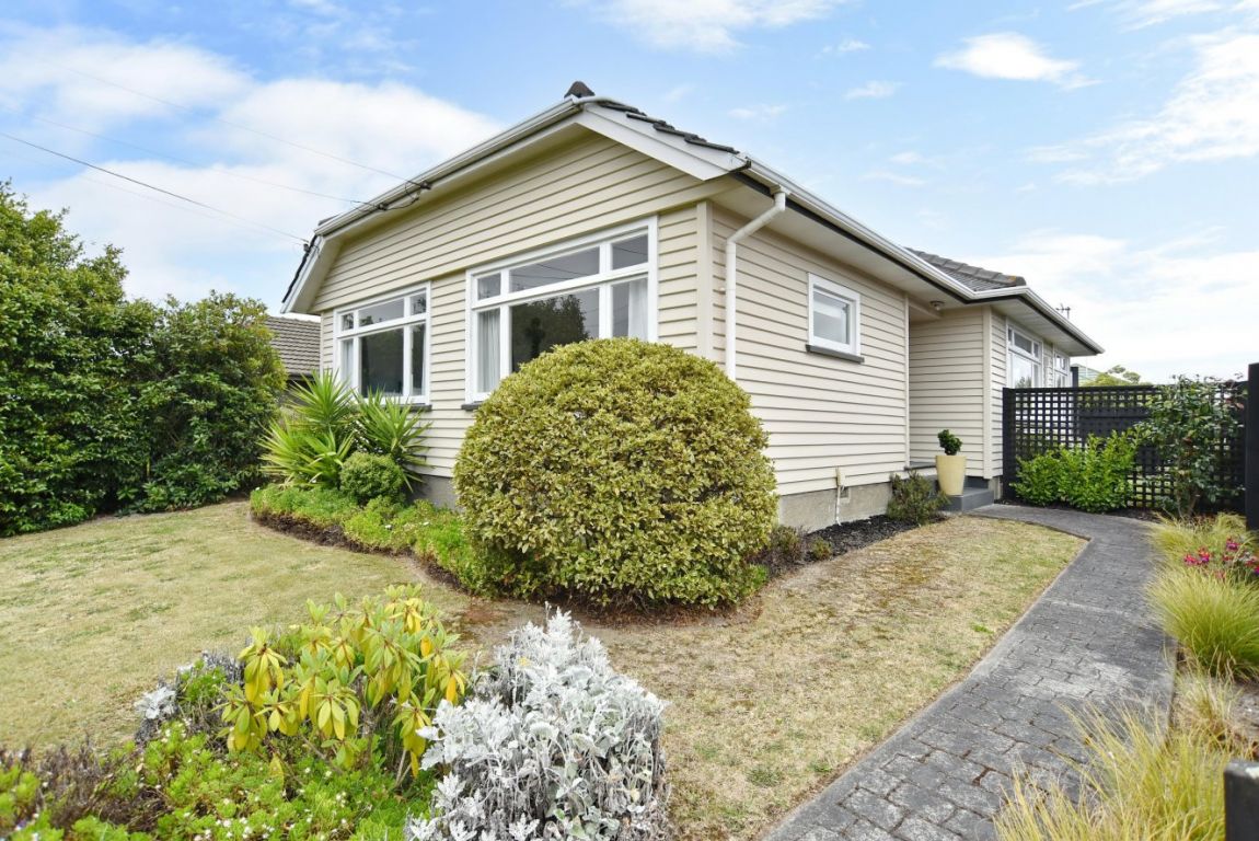17 Sabina Street, Shirley, Christchurch - Carousel 1