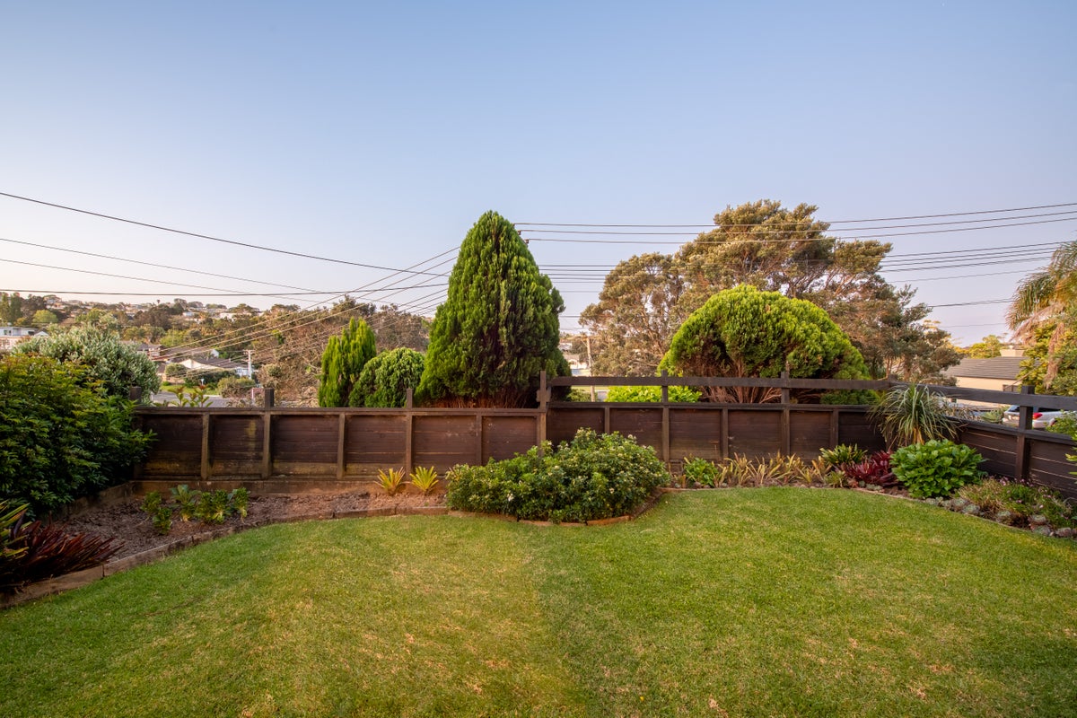 1/30 Prospect Terrace, Milford, Auckland - Carousel 22