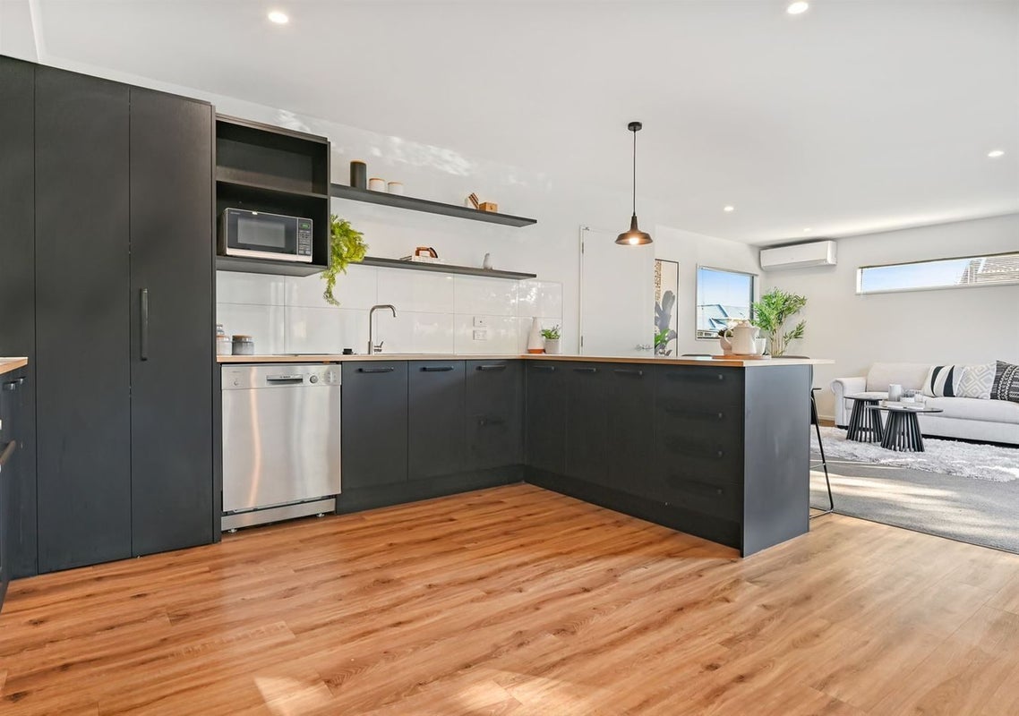 4/40 Geraldine Street, Edgeware, Christchurch - Carousel 2