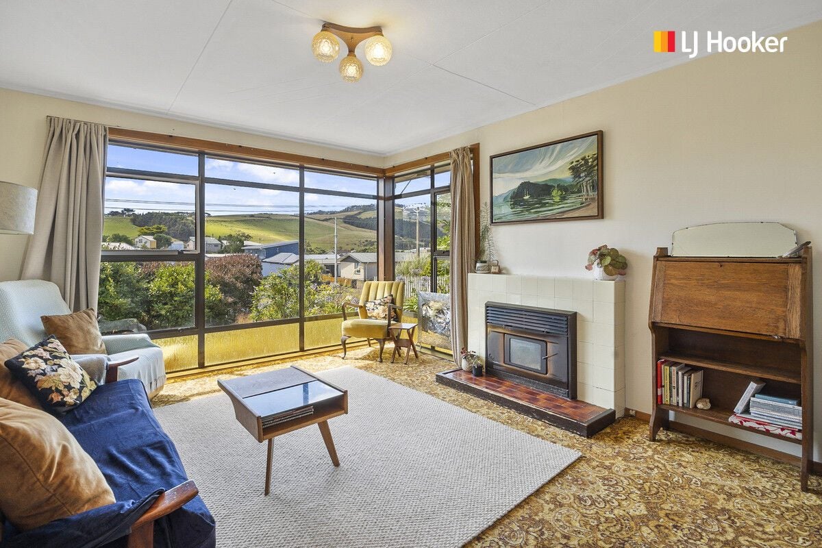 15 Luke Street, Ocean Grove, Dunedin - Carousel 2