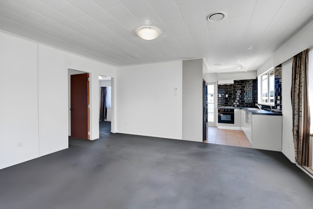 28A Simons Street, Moturoa, New Plymouth - Carousel 2