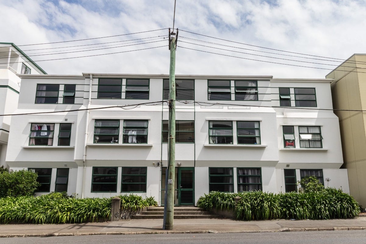 18/22 Sussex Street, Mount Cook, Wellington - Carousel 17