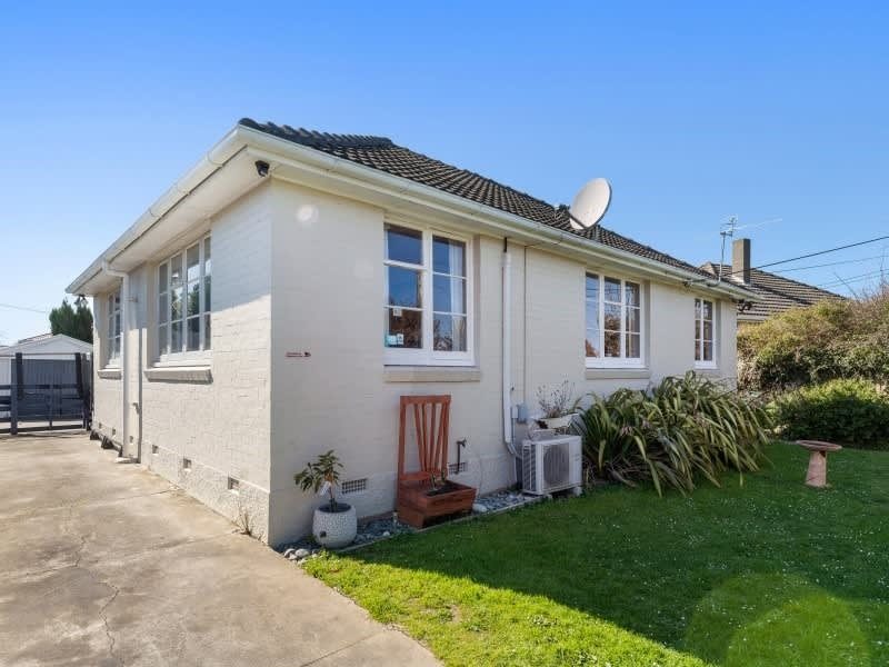 24 Bellbrook Crescent, Shirley, Christchurch - Carousel 13