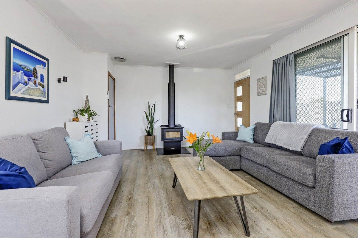 806A Riverslea Road North, Parkvale, Hastings - Carousel 2