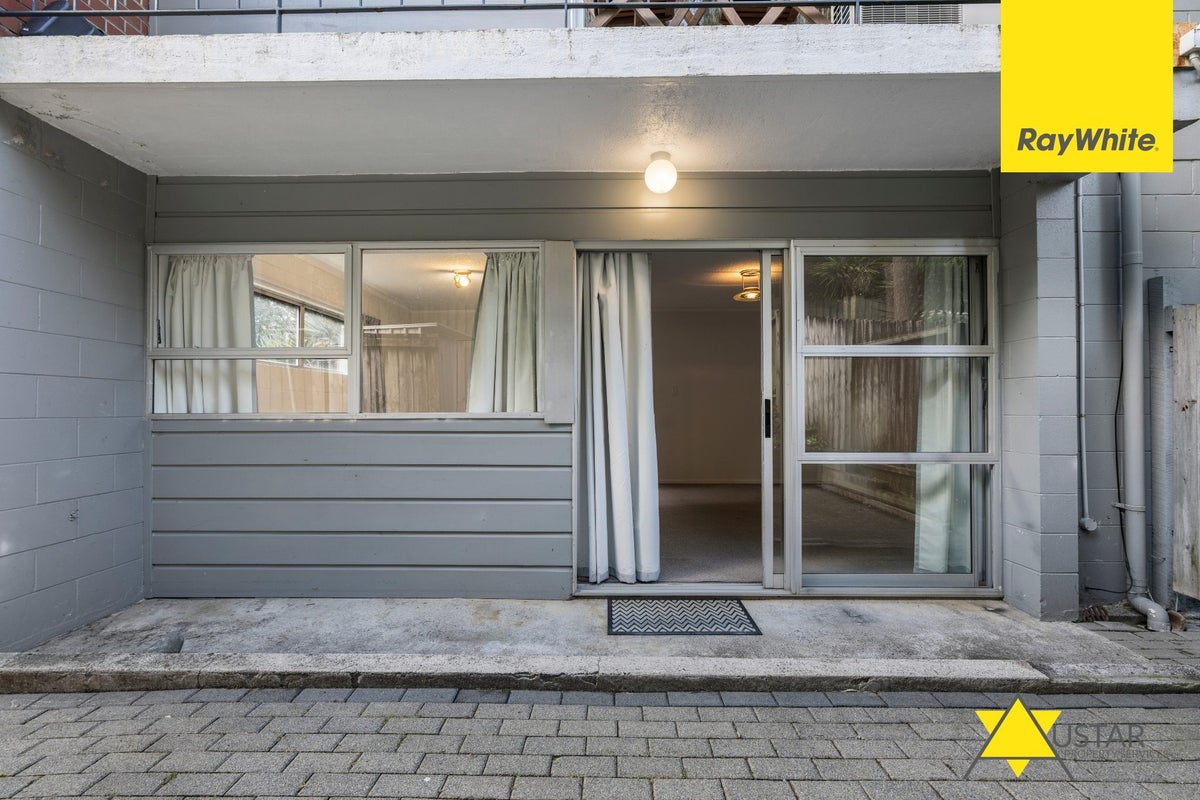 23A Western Springs Road, Morningside, Auckland - Carousel 1