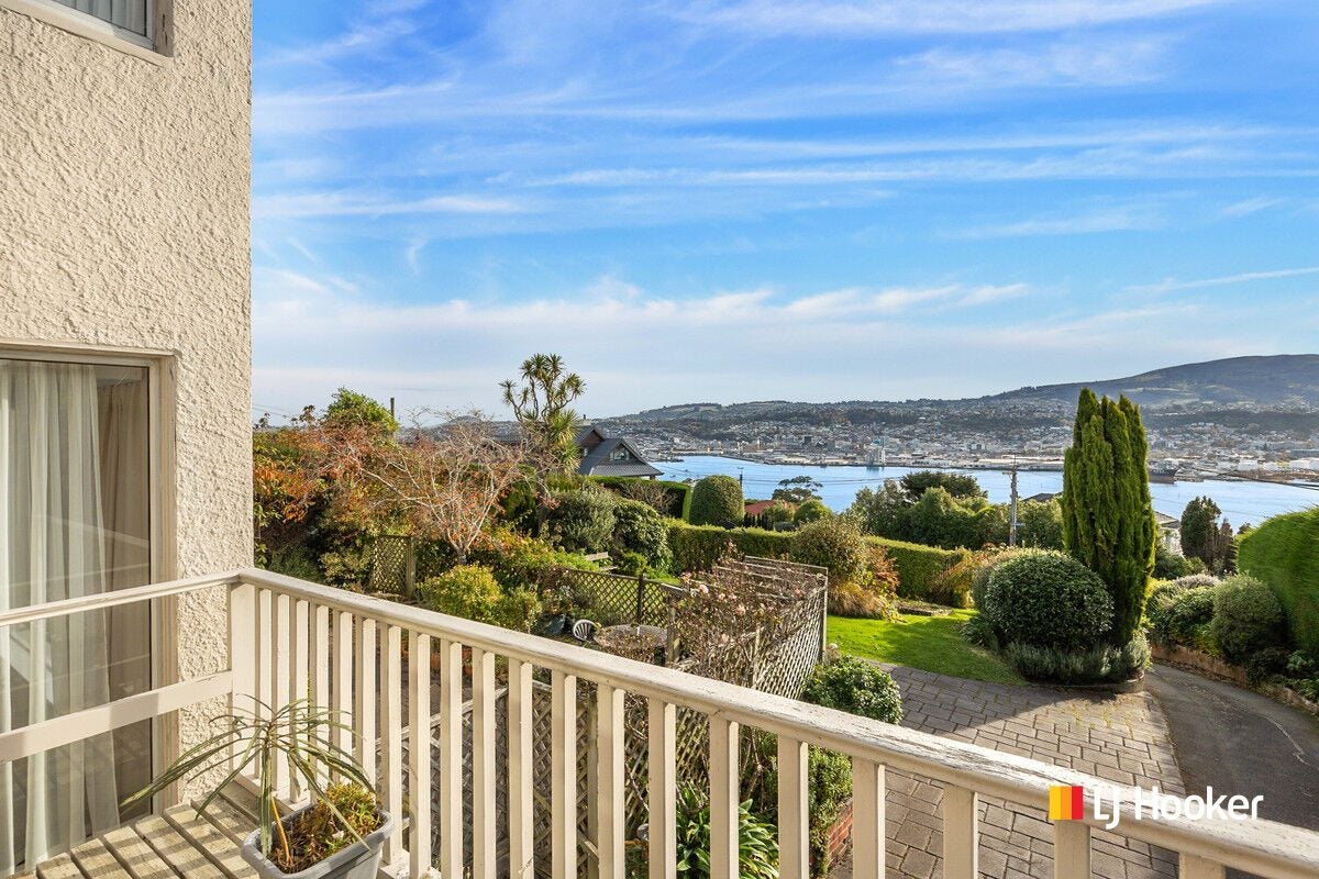 11 Dunrobin Street, Waverley, Dunedin - Carousel 1