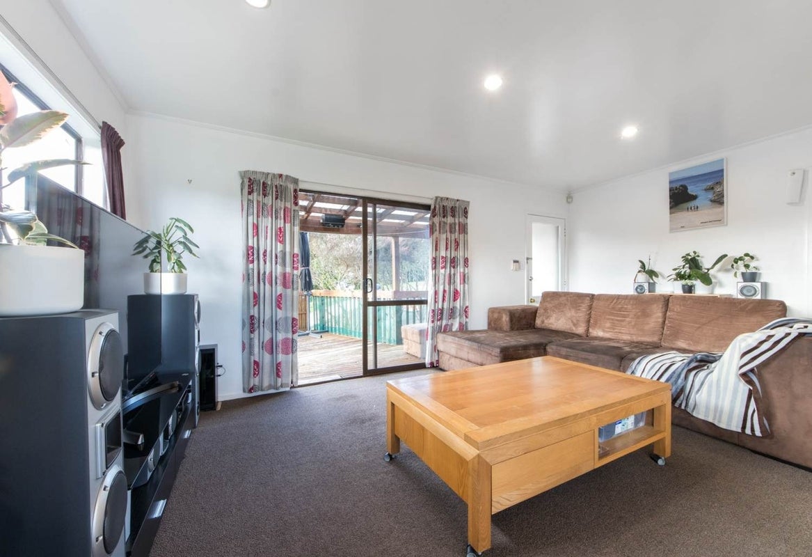 23 Kellett Road, Ranui, Auckland - Carousel 13