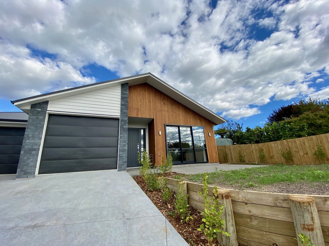 1/7 Corrin Street, Melville, Hamilton - Carousel 1