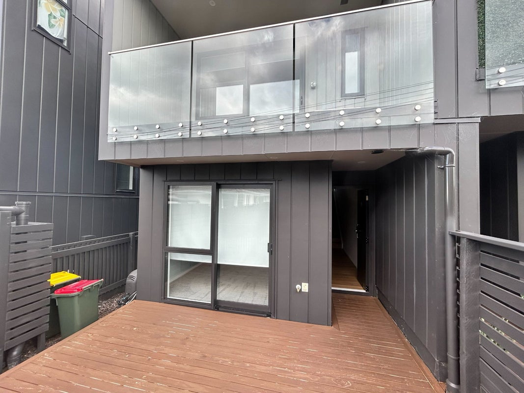 6/26 Buscomb Avenue, Henderson, Auckland - Carousel 17