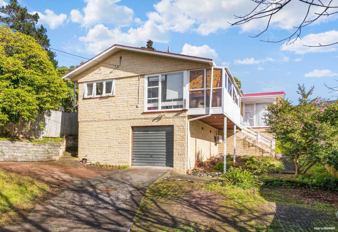 12 Mason Street, New Lynn, Auckland - Carousel 1