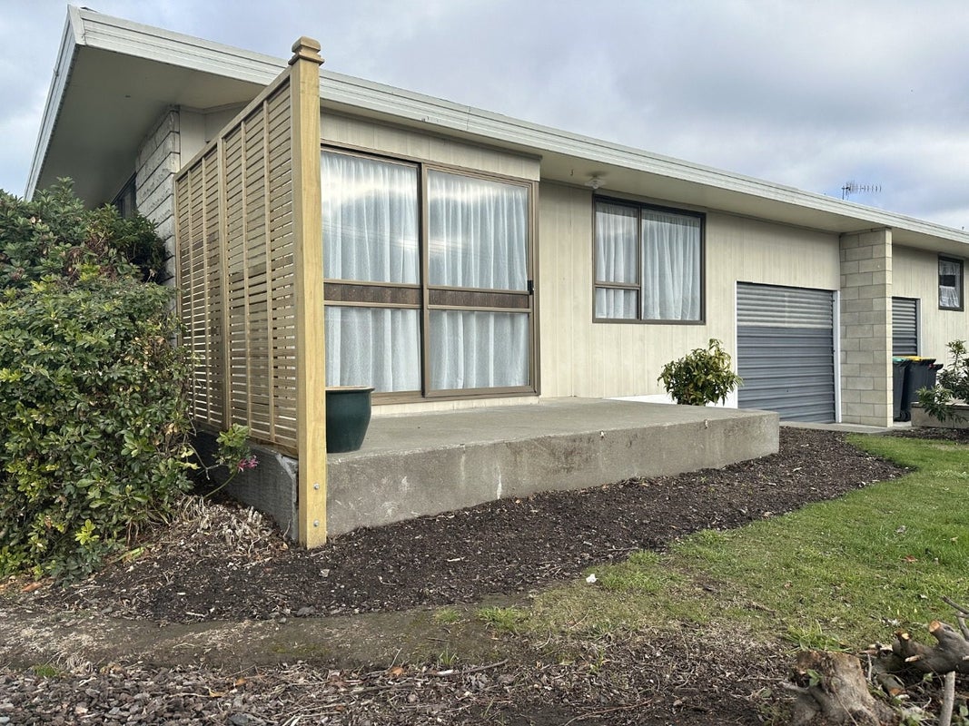 25 Edward Street, Parkside, Timaru - Carousel 1