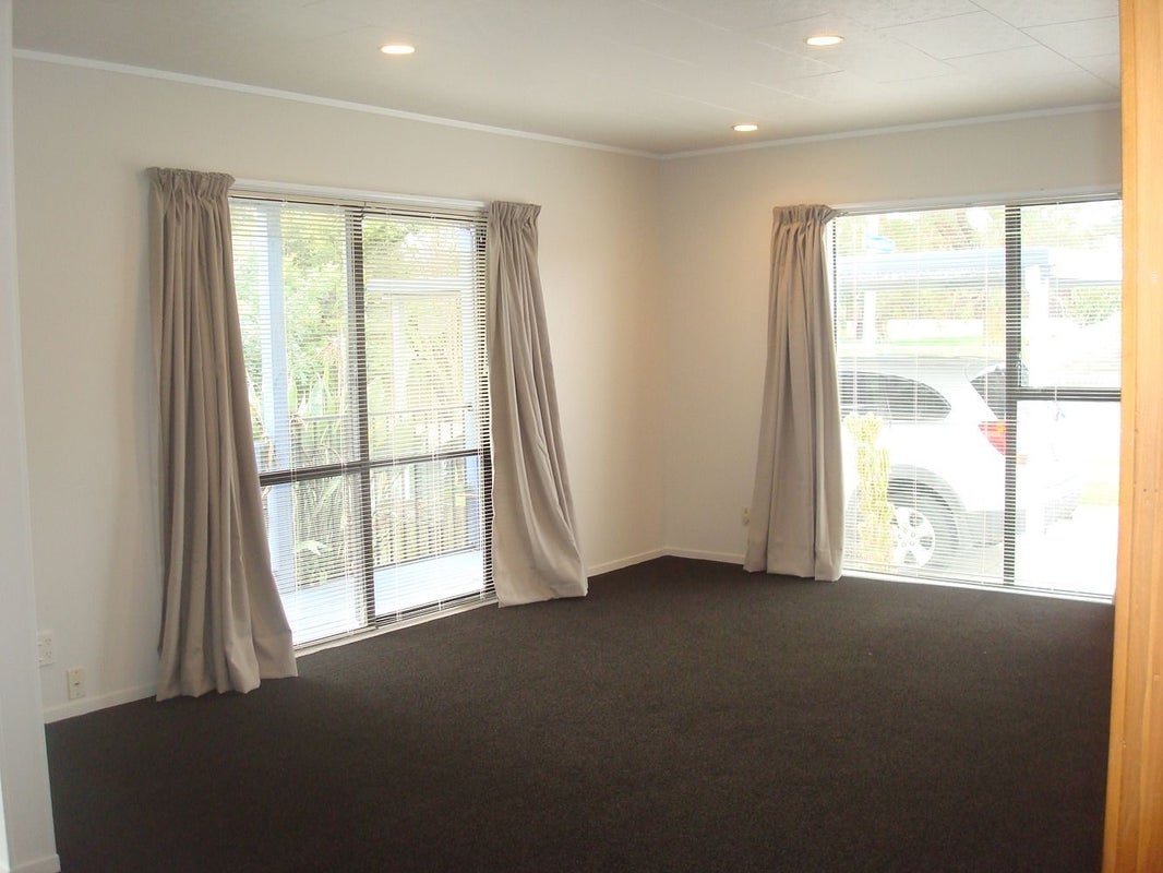 21 Aberfeldy Avenue, Highland Park, Auckland - Carousel 19