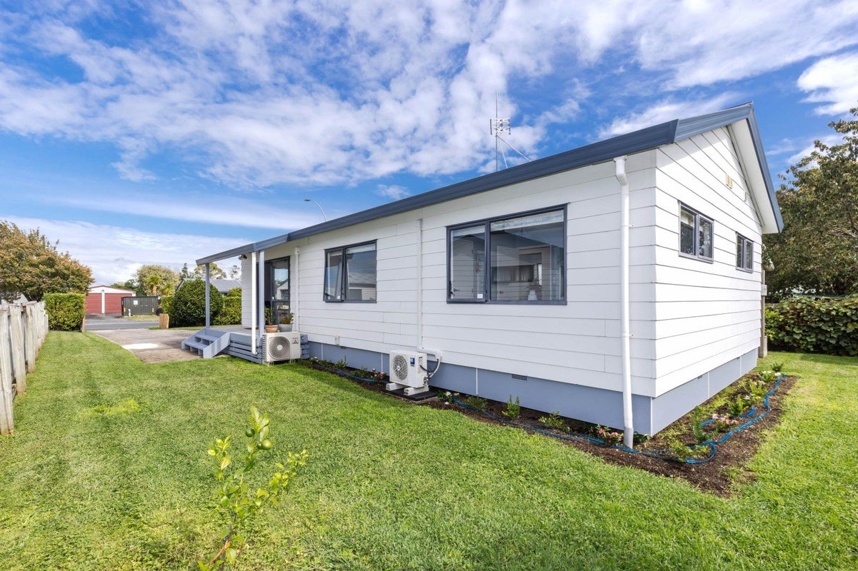 354 Kahikatea Drive, Dinsdale, Hamilton - Carousel 18