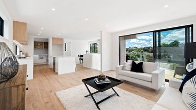 2/56 Woodlands Crescent, Browns Bay, Auckland - Carousel 1