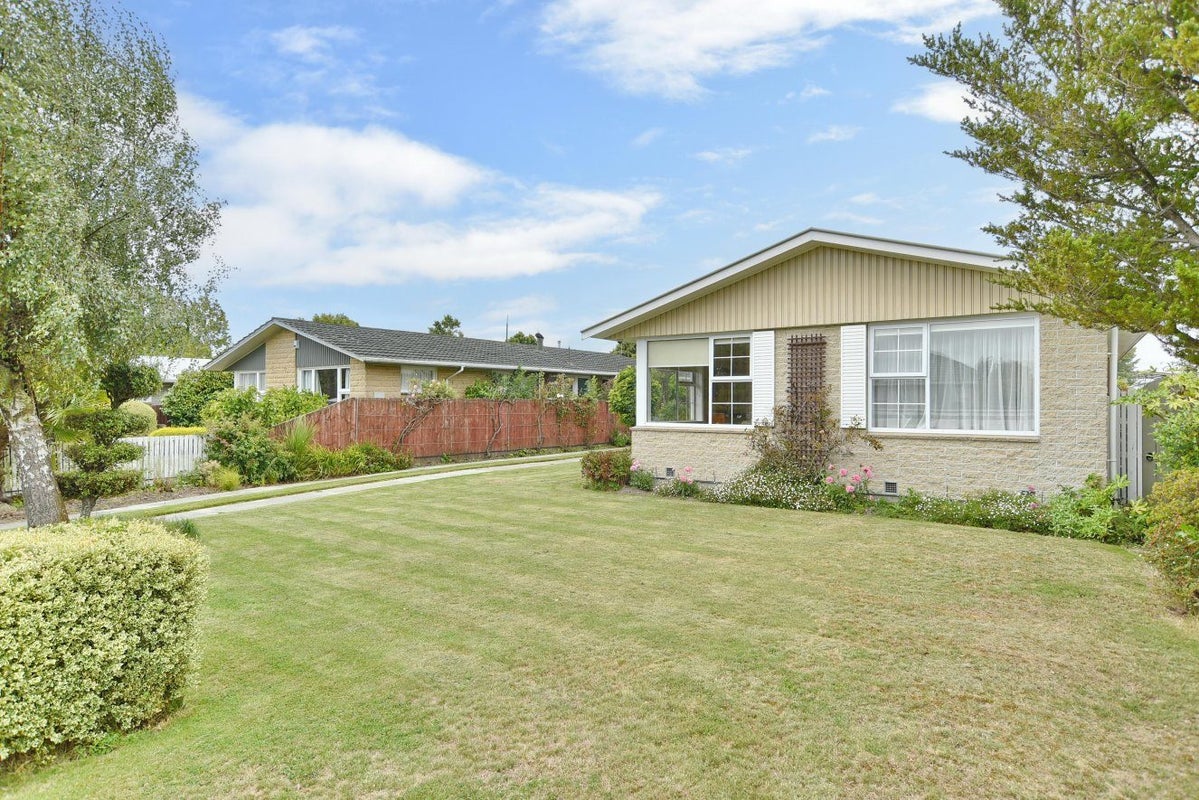 14 Penwood Street, Russley, Christchurch - Carousel 19