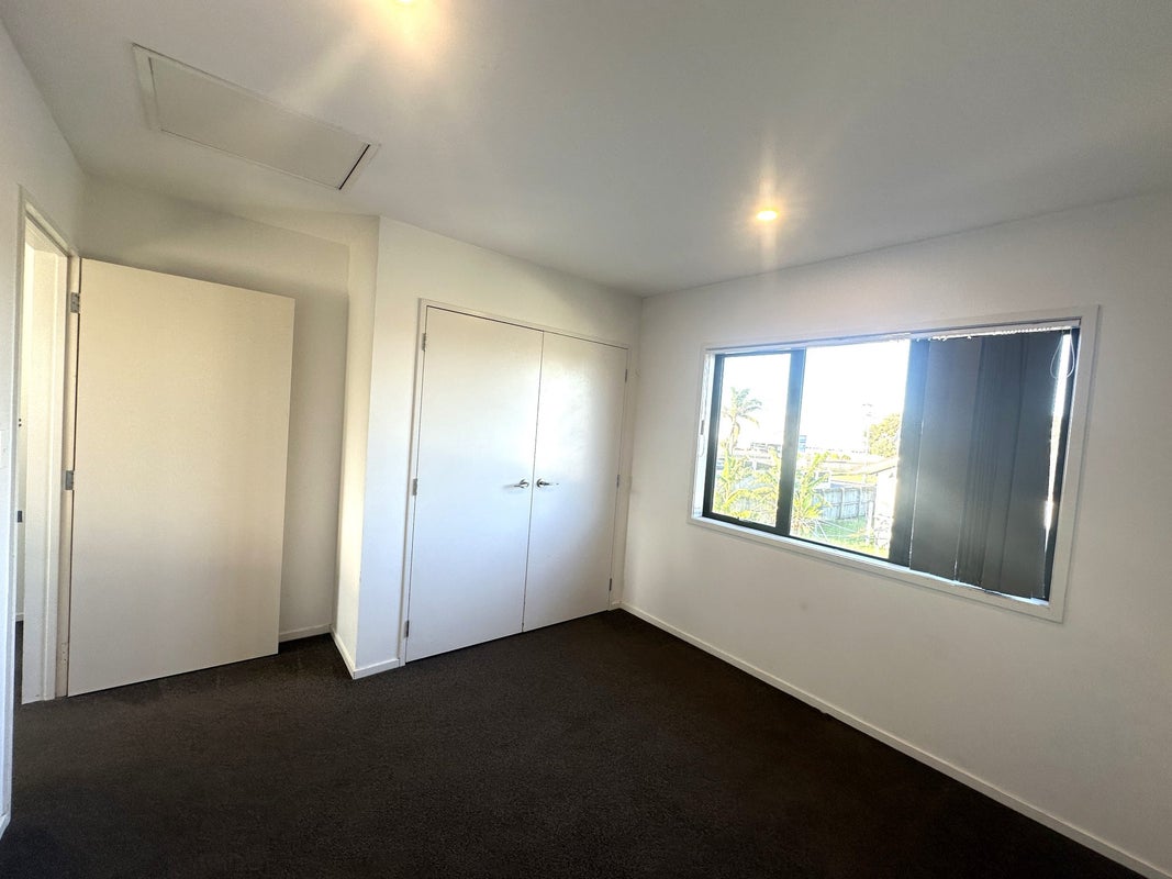 53A Robertson Road, Favona, Auckland - Carousel 8