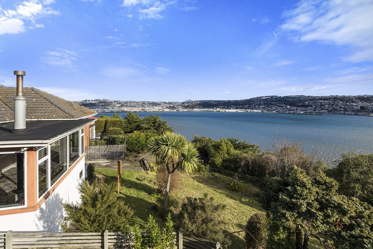 28 Glengyle Street, Vauxhall, Dunedin - Carousel 1