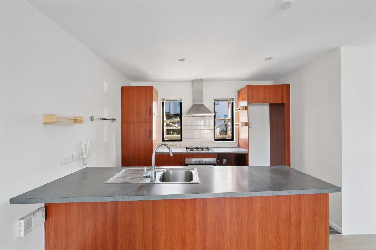 17/42 Holly Street, Avondale, Auckland - Carousel 2