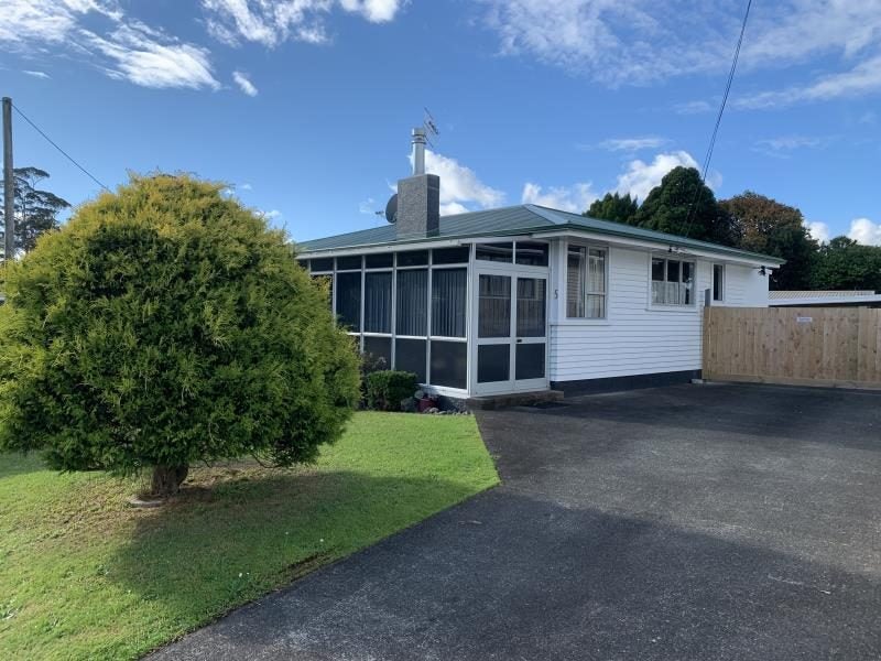 5 Tuatara Drive, Kamo, Whangarei - Carousel 1