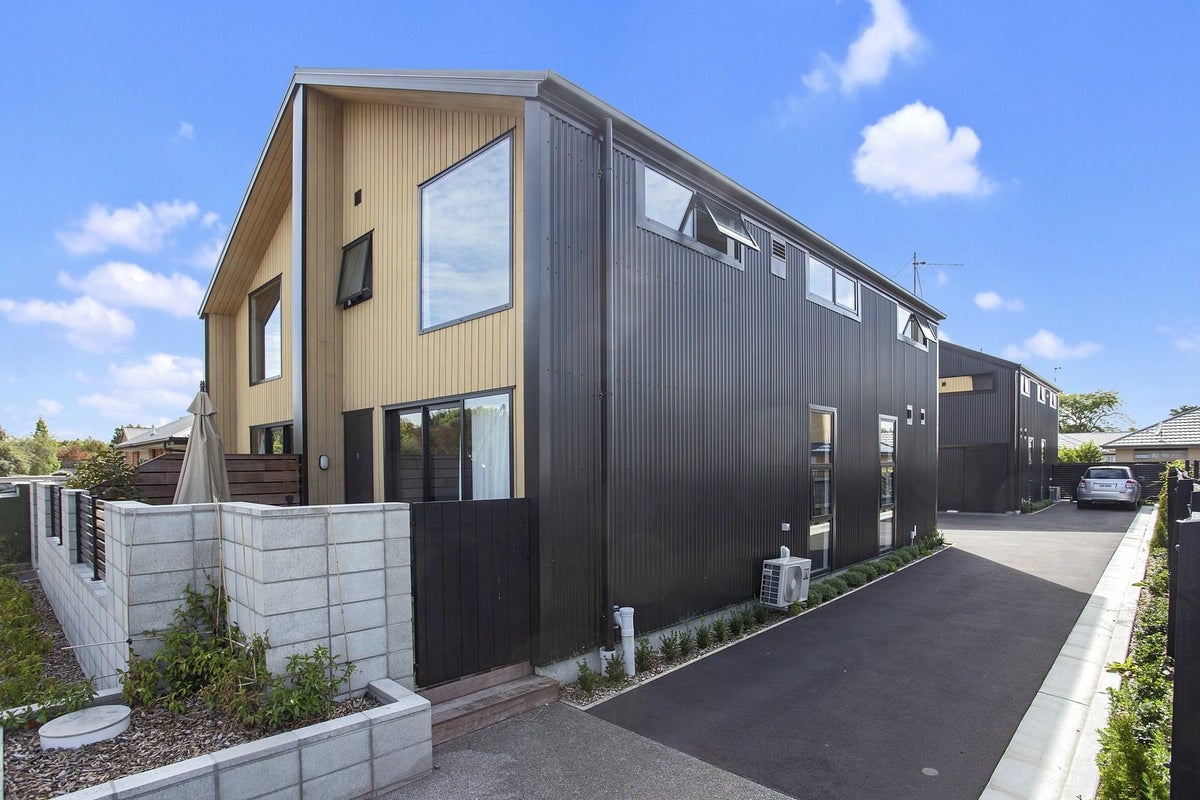 18C Collins Street, Addington, Christchurch - Carousel 2