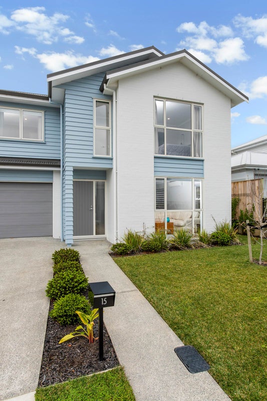 15 Frank Newton Road, Swanson, Auckland - Carousel 21
