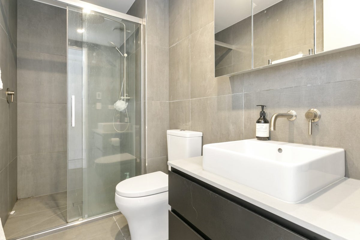 305/59 France Street South, Newton, Auckland - Carousel 10