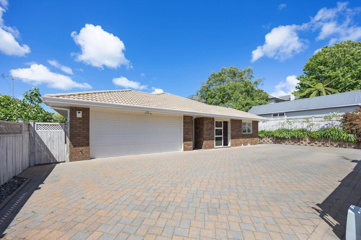 6A  Admiral Beatty Avenue, Mount Roskill, Auckland City, Auckland - Carousel 1