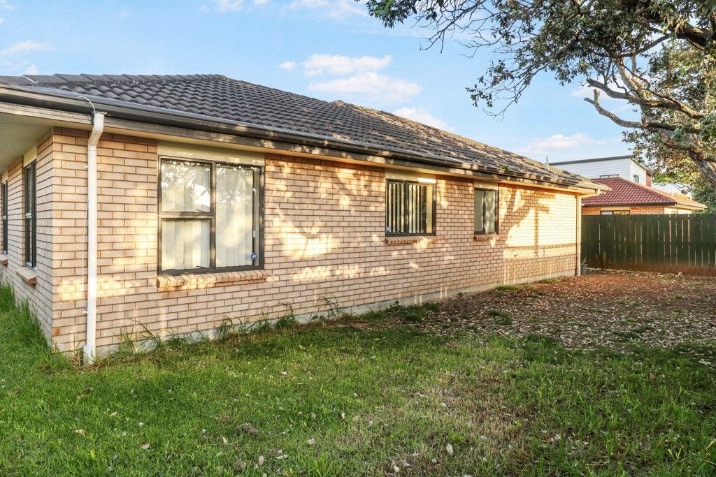 9 Peng Place, Mangere Bridge, Auckland - Carousel 7