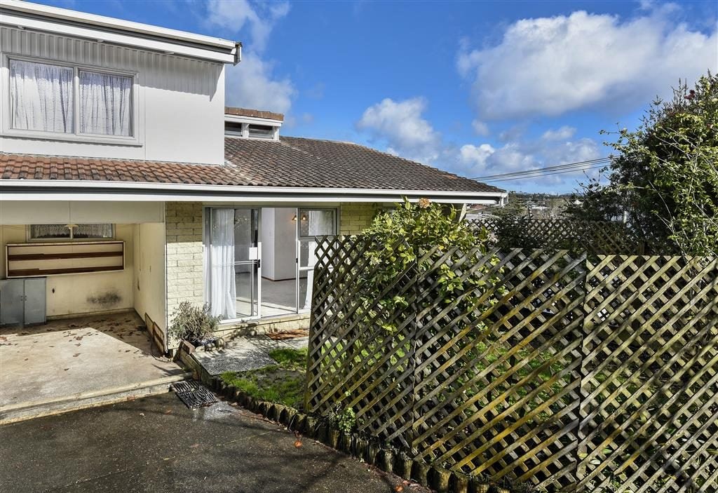 1/23 Craigbank Avenue, New Lynn, Auckland - Carousel 1