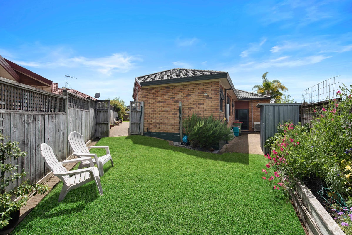 230 Grandview Road, Western Heights, Hamilton - Carousel 15