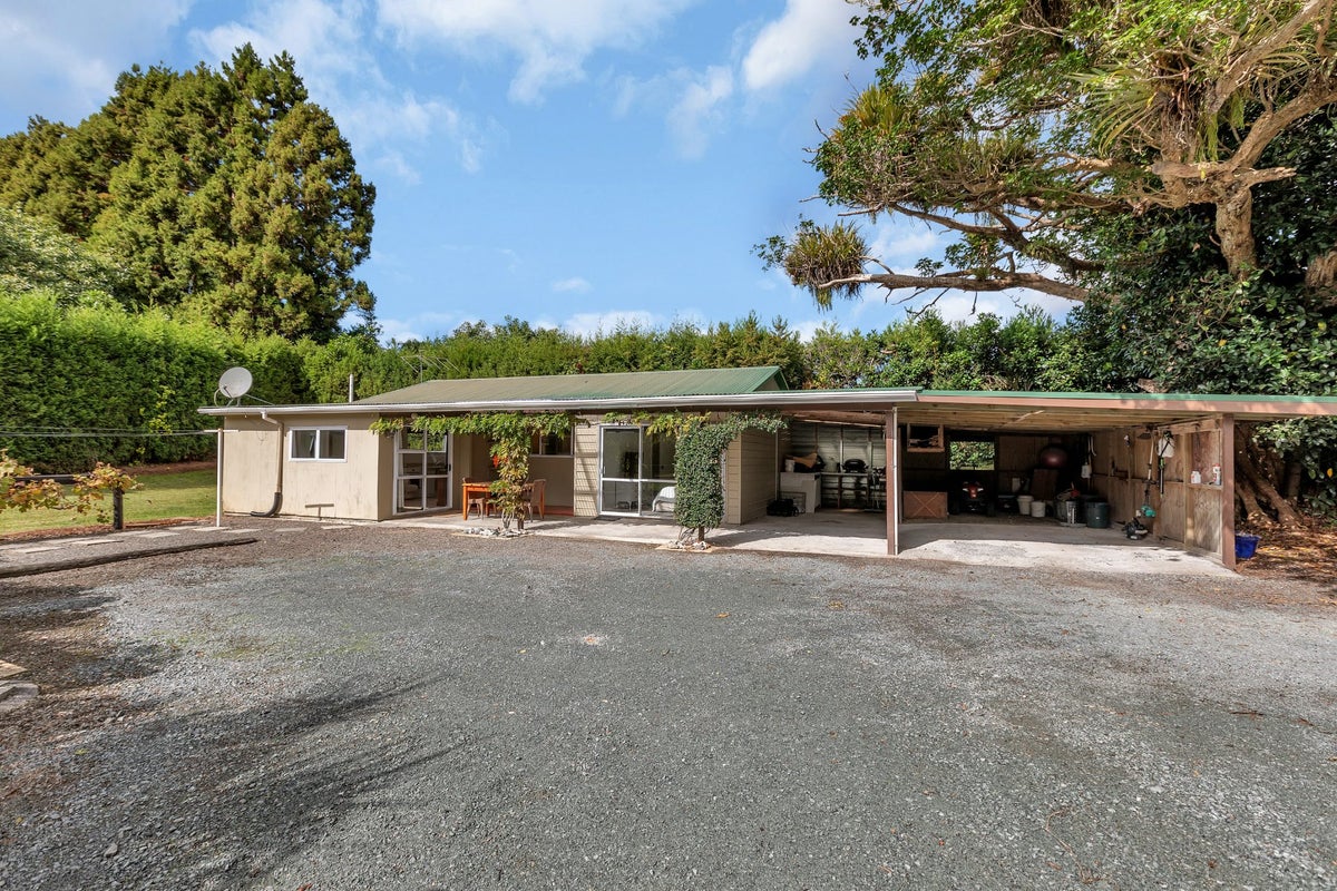 62 Volcanic Lane, Whangarei - Carousel 1