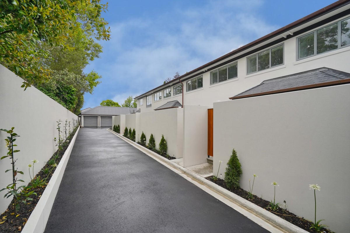 4/52 Fendalton Road, Fendalton, Christchurch - Carousel 13
