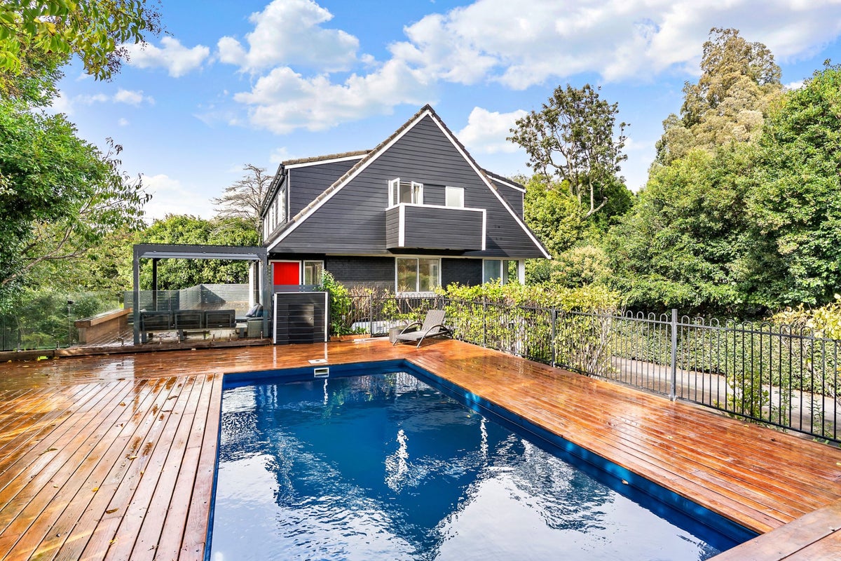 18 Alexander Street, Cockle Bay, Auckland - Carousel 1