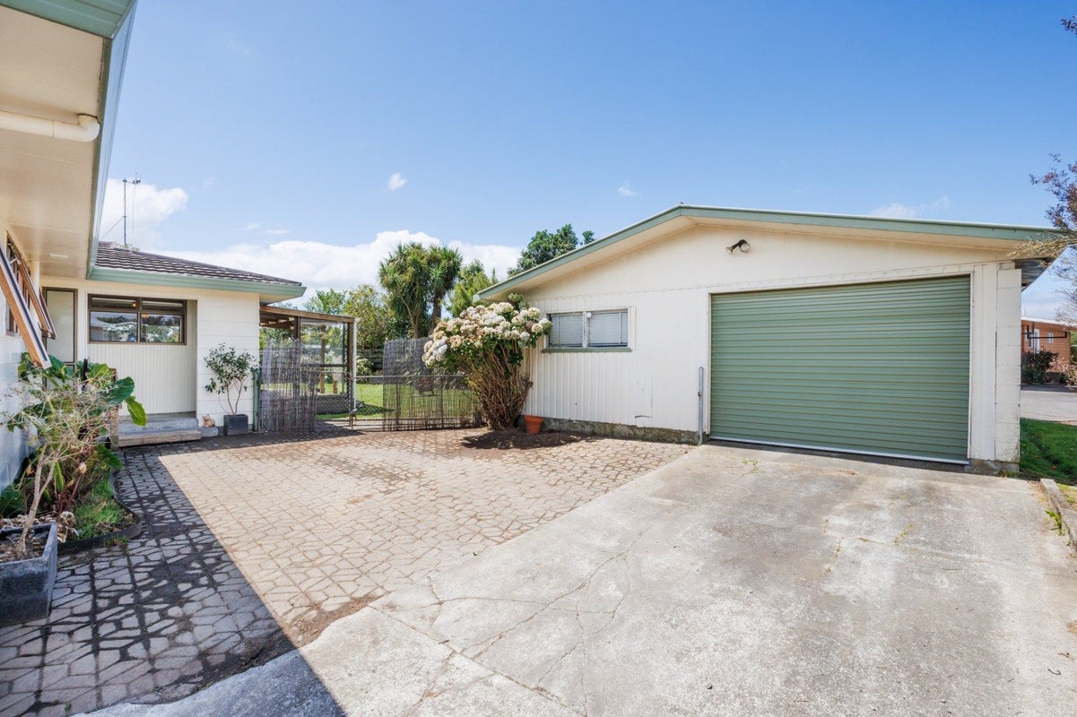3 Clutha Place, Westbrook, Palmerston North - Carousel 25