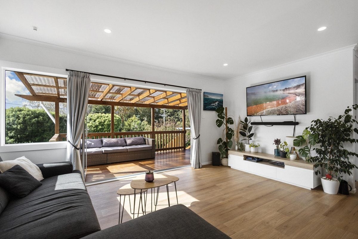 10 Moule Street, Kihikihi, Te Awamutu - Carousel 2