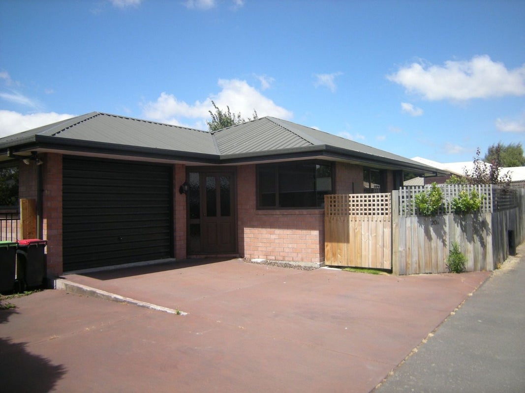 2/20A Tainui Street, Somerfield, Christchurch - Carousel 1