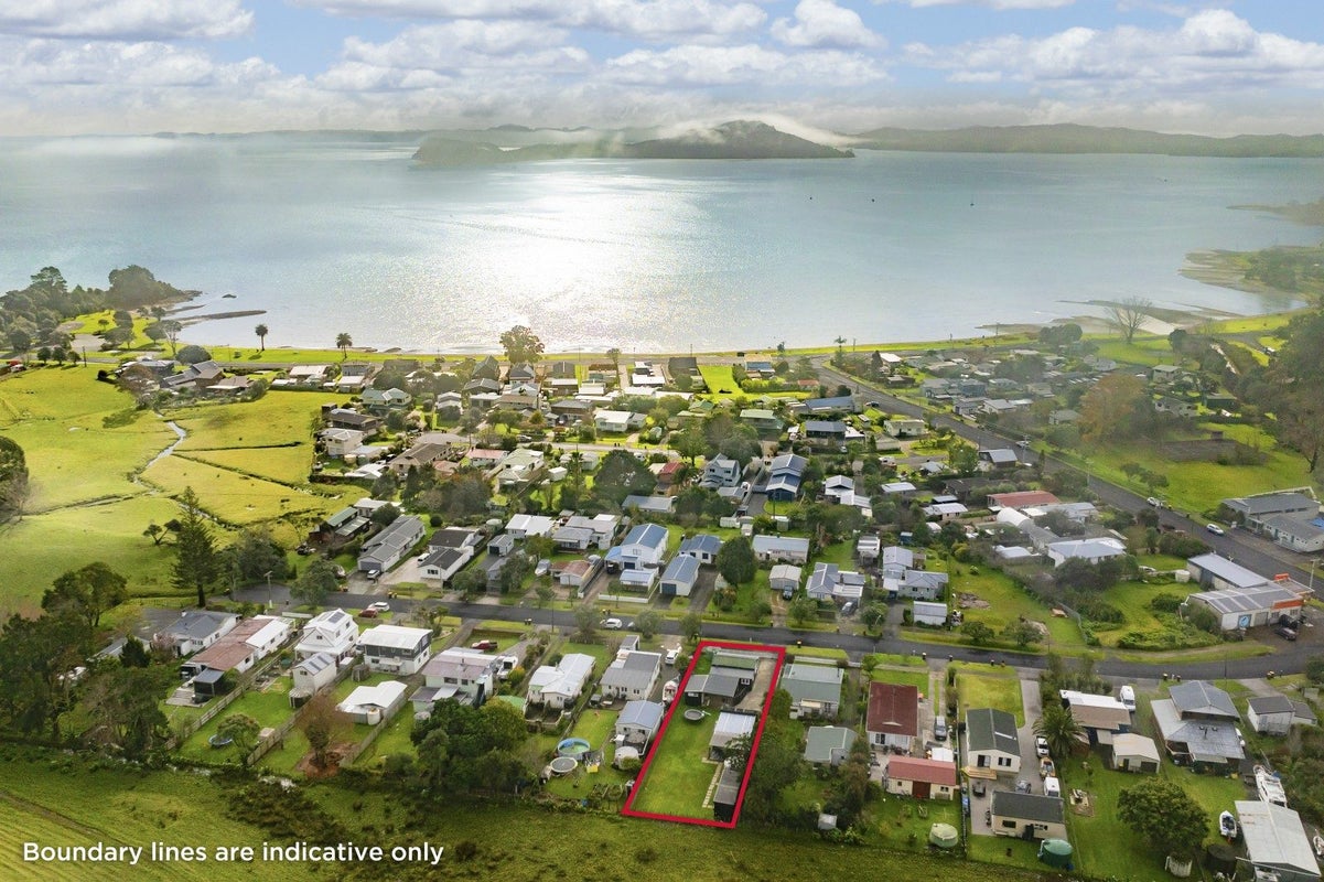 14 Bertram Road, Papakura - Carousel 17