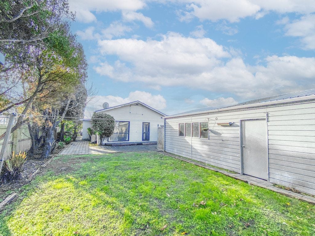 70 Martin Avenue, Beckenham, Christchurch - Carousel 13