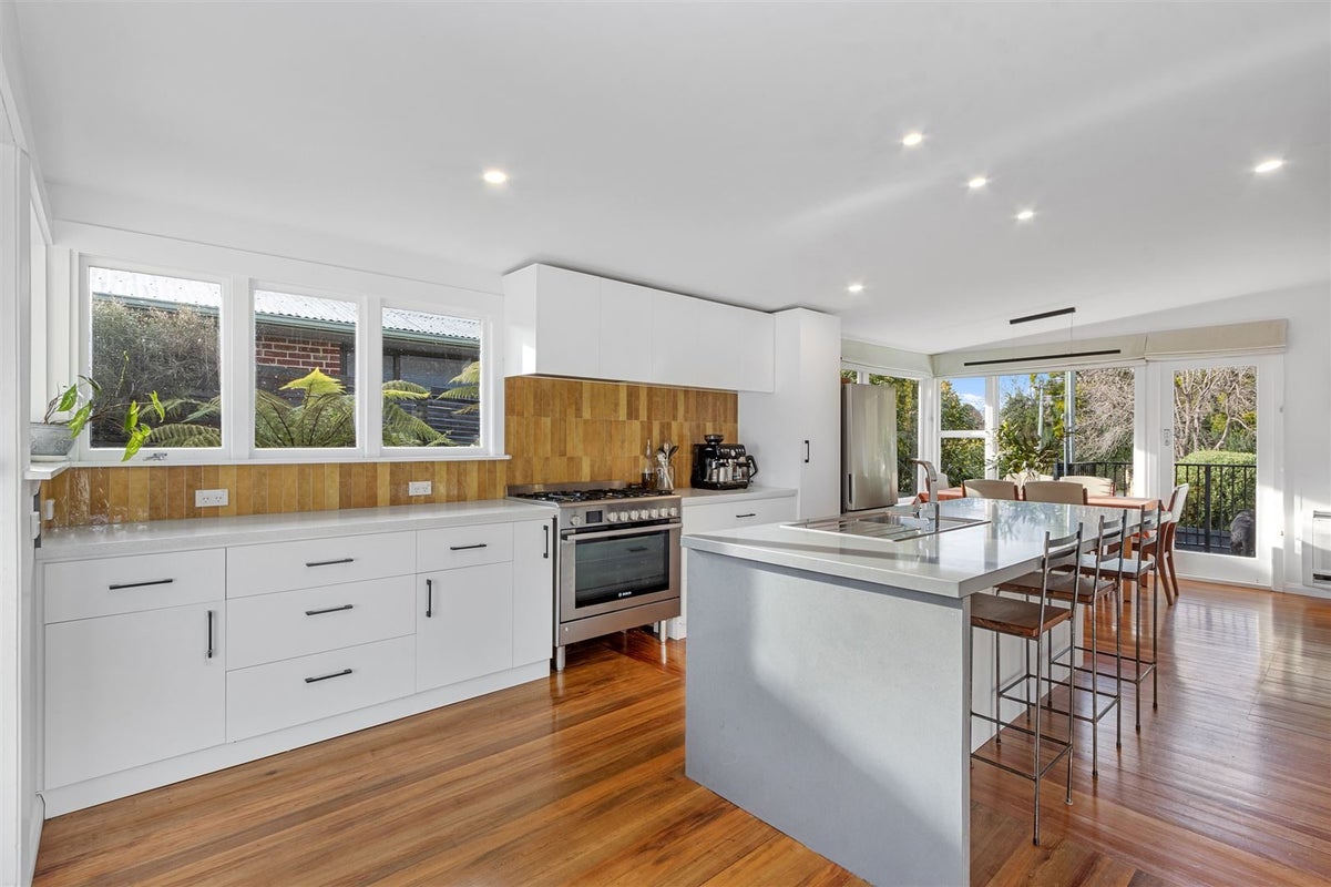 343 Eastern Terrace, Sydenham, Christchurch - Carousel 2