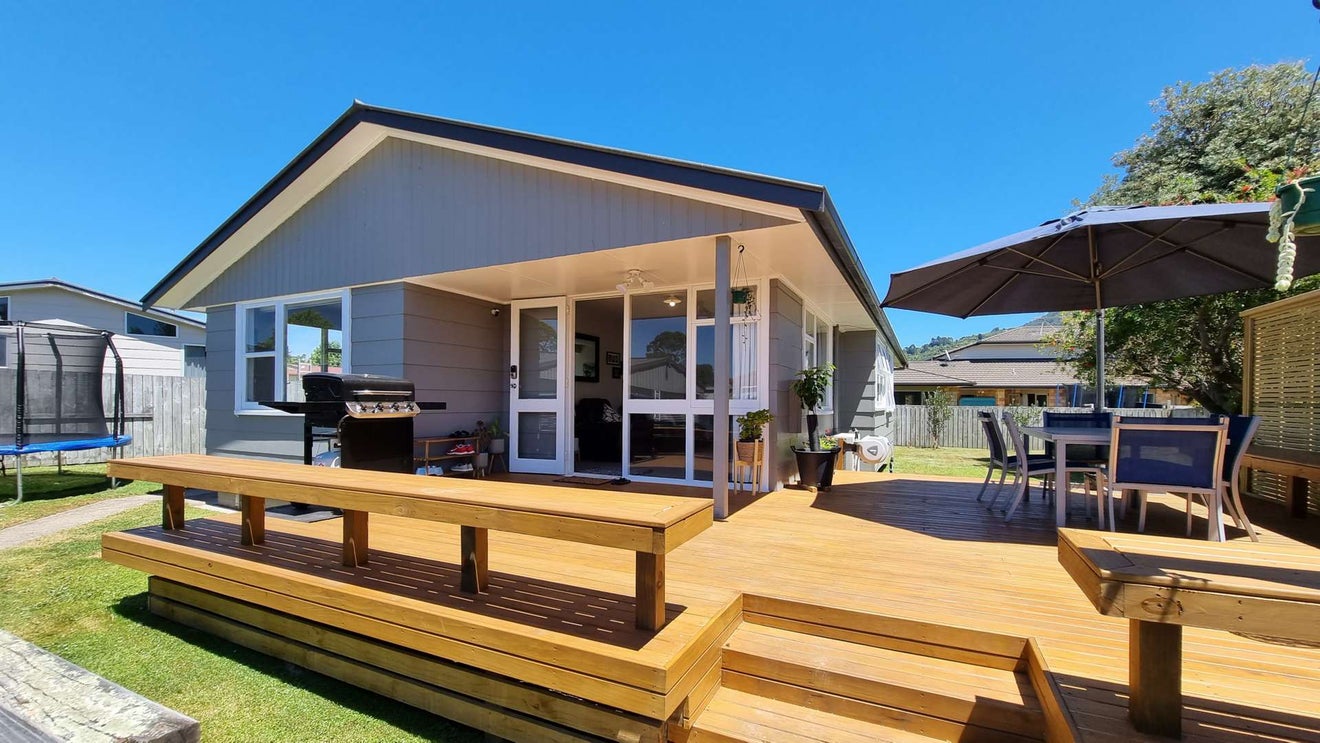 91 Aquarius Drive, Kawaha Point, Rotorua - Carousel 2