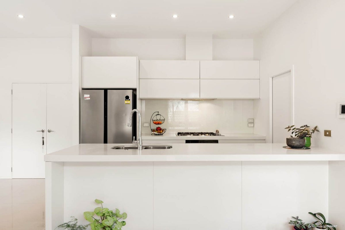 67 Bayside Drive, Browns Bay, Auckland - Carousel 2