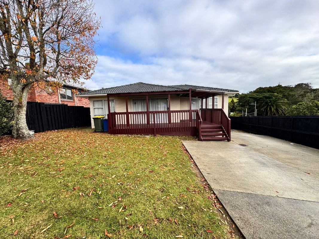18B Kirby Street, Glendene, Auckland - Carousel 1
