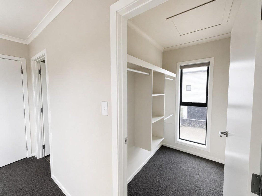 6/2 Lambert Court, Glenview, Hamilton - Carousel 16