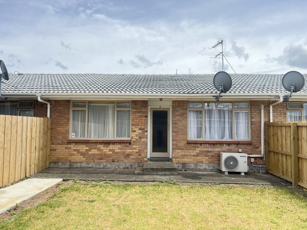 2/31A Vine Street, Mangere East, Auckland - Carousel 2