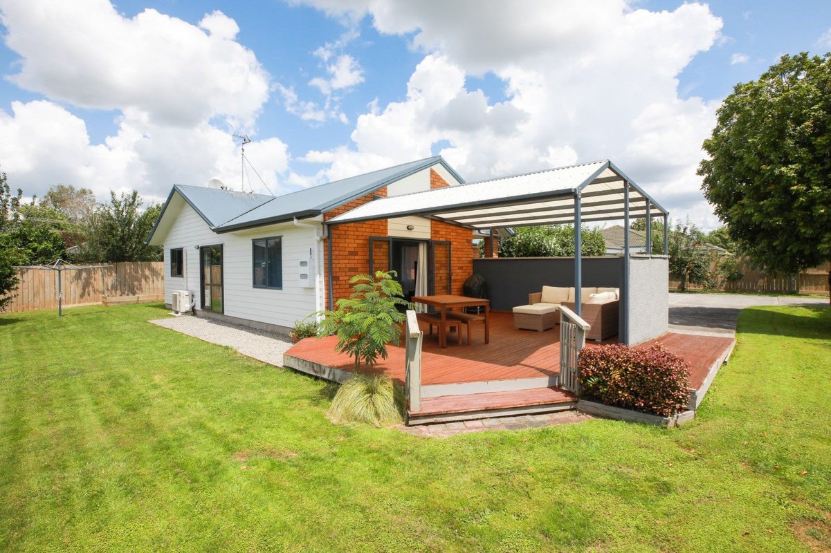 5 Pounamu Place, Fairview Downs, Hamilton - Carousel 1